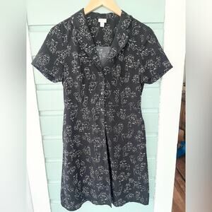Target a new day faces dress continuous line drawing abstract art modern button